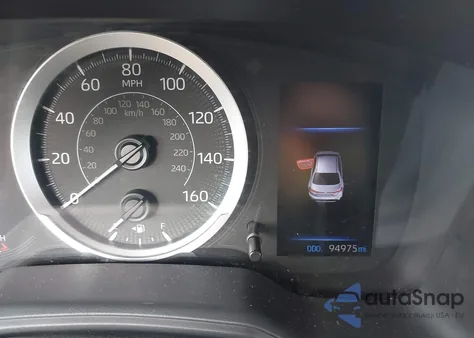 2021 Toyota Corolla Le z USA, uszkodzony, nr VIN 5YFEPMAE2MP206600